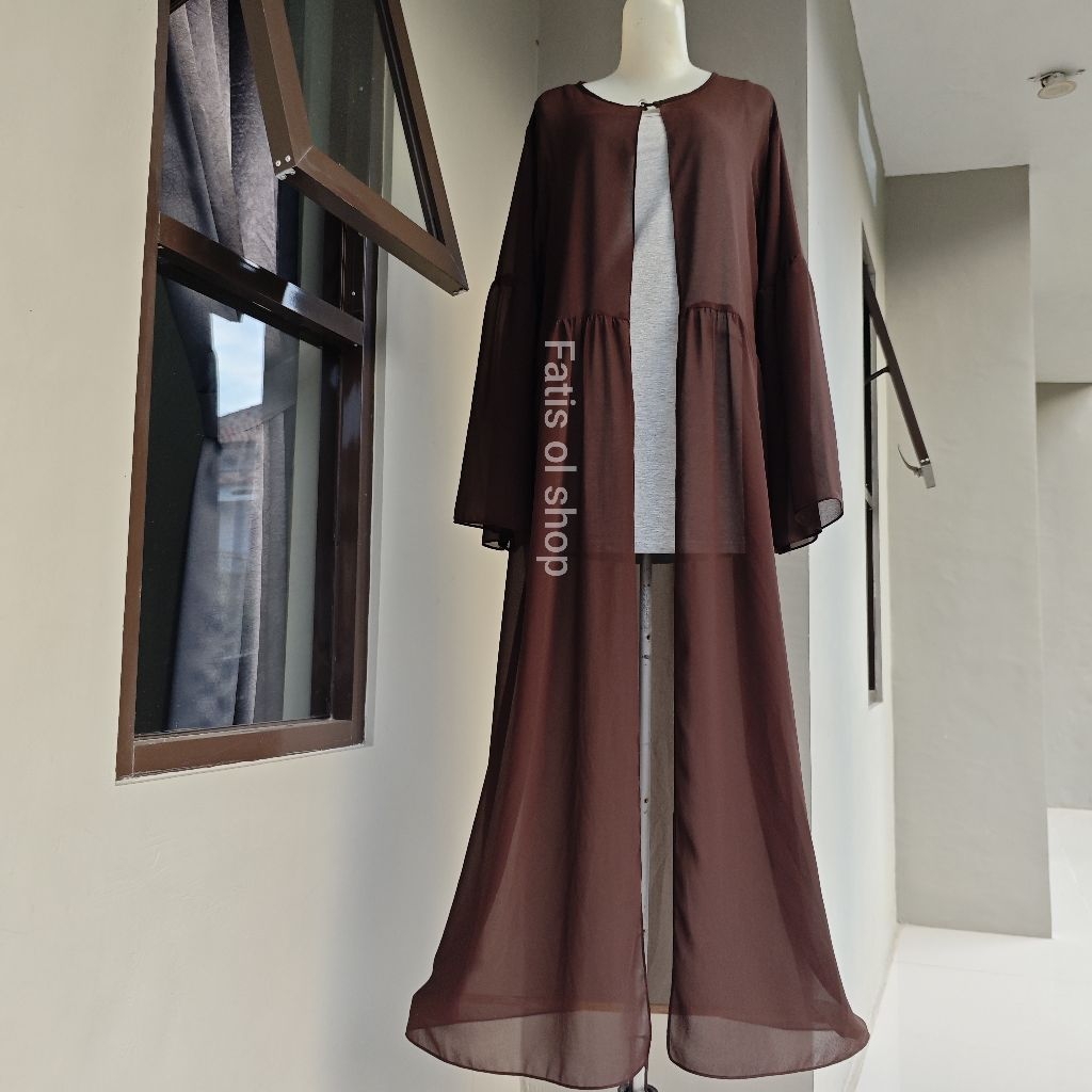 Outer abaya lengan lebar ngembang kancing atas
