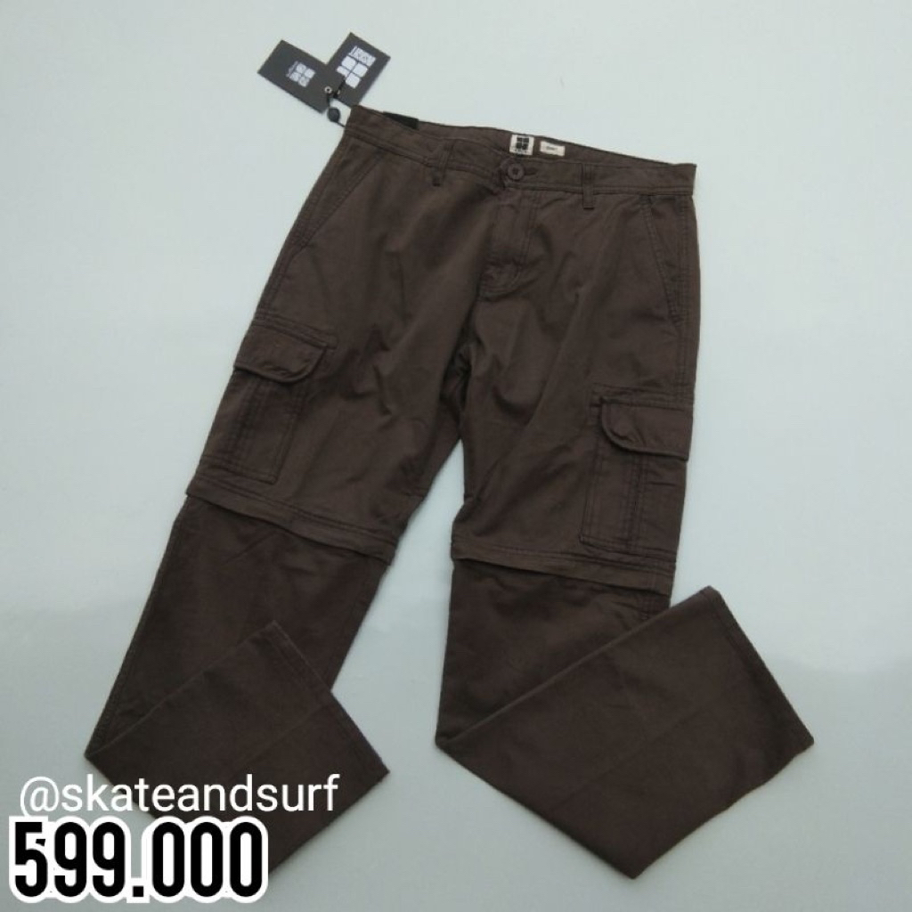 CELANA CARGO INSIGHT ORIGINAL