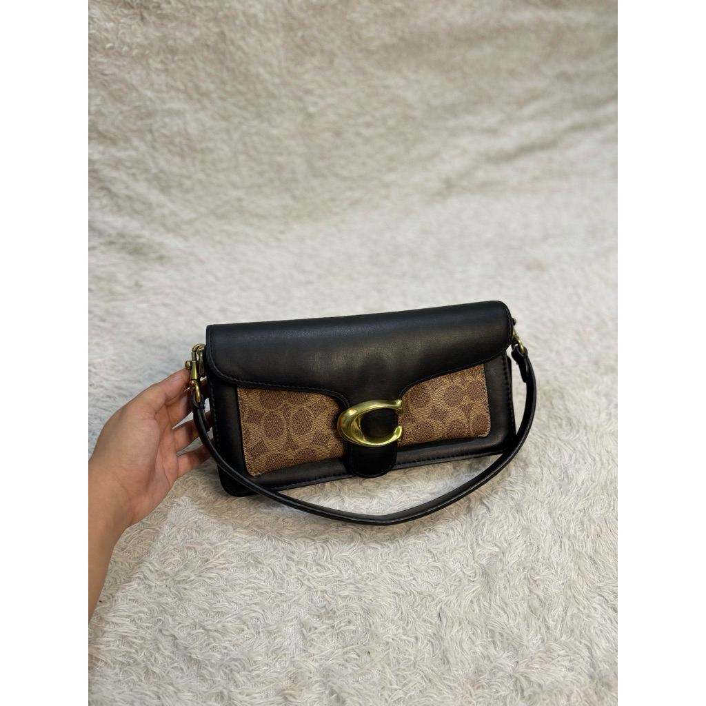 preloved coach taby signature