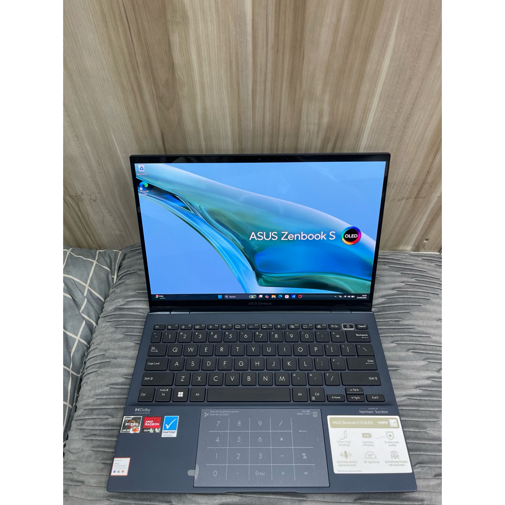 LAPTOP ASUS ZENBOOK S 13 OLED 2in1 Ram 16GB/1TB Ryzen 7 / touchscreen murah original resmi