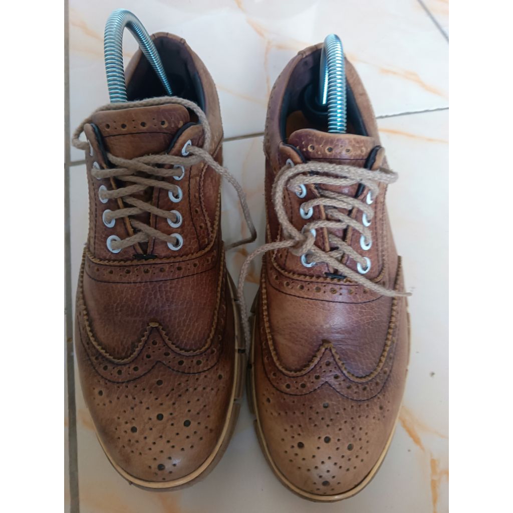 sepatu wingtip preloved