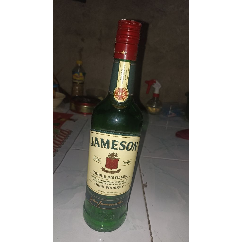 botol minuman alcohol buat pajangan dan lain-lain