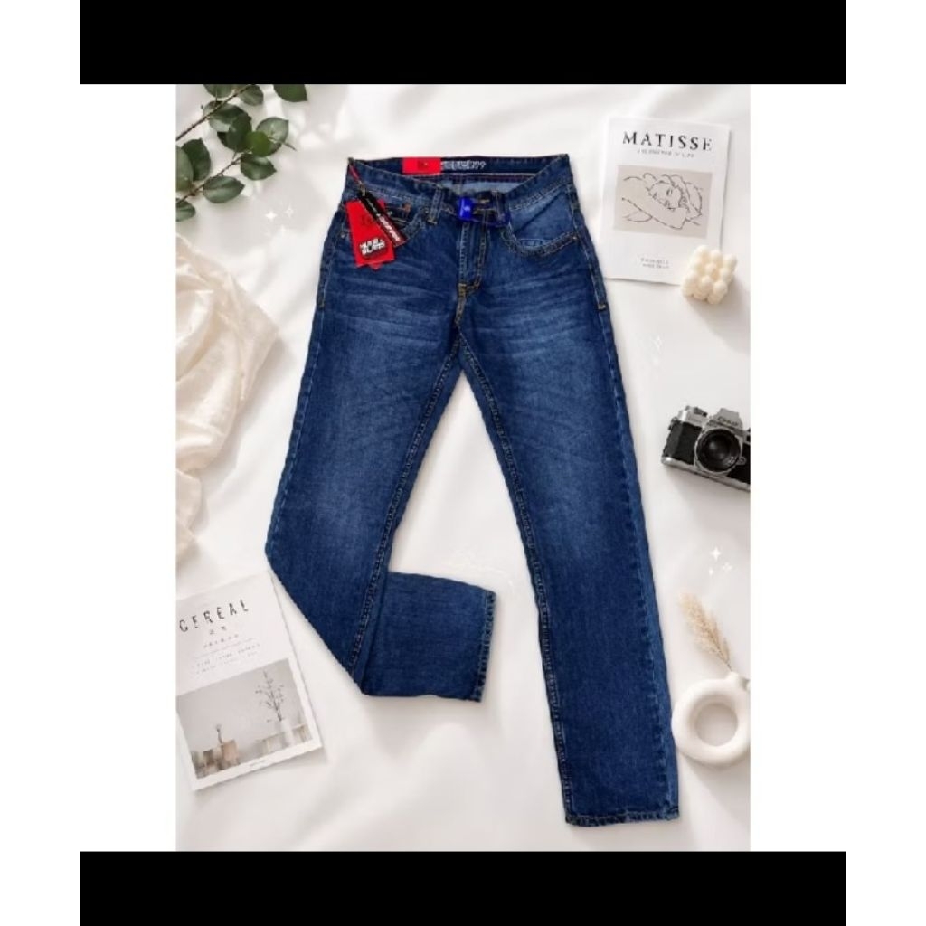 Celana Jeans Slim Fit Pria Premium Jahitan Rapi Berkualitas  / celana jeans pria hugo glass terbaru