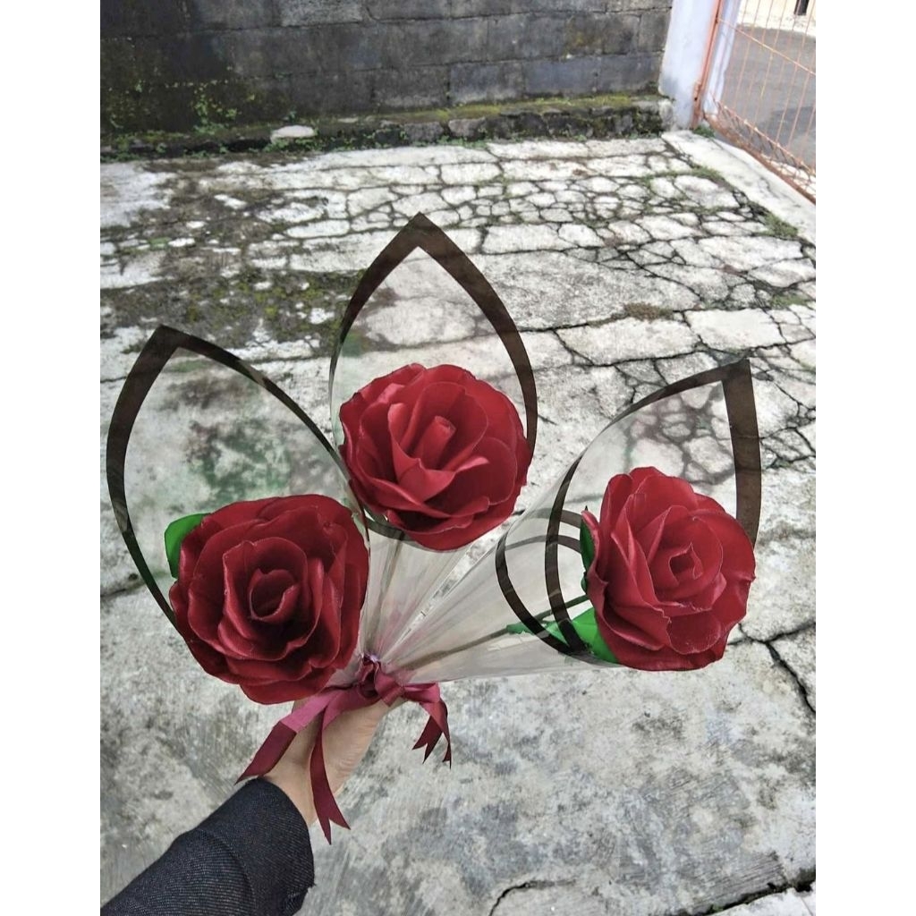 Bunga mawar 1 tangkai plastik/ buket bunga valentine/ bunga mawar merah/ buket hari guru