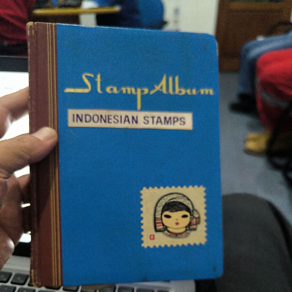 Perangko set Album(USA, England, Netherland, New Guinea, Indonesia) sesuai foto