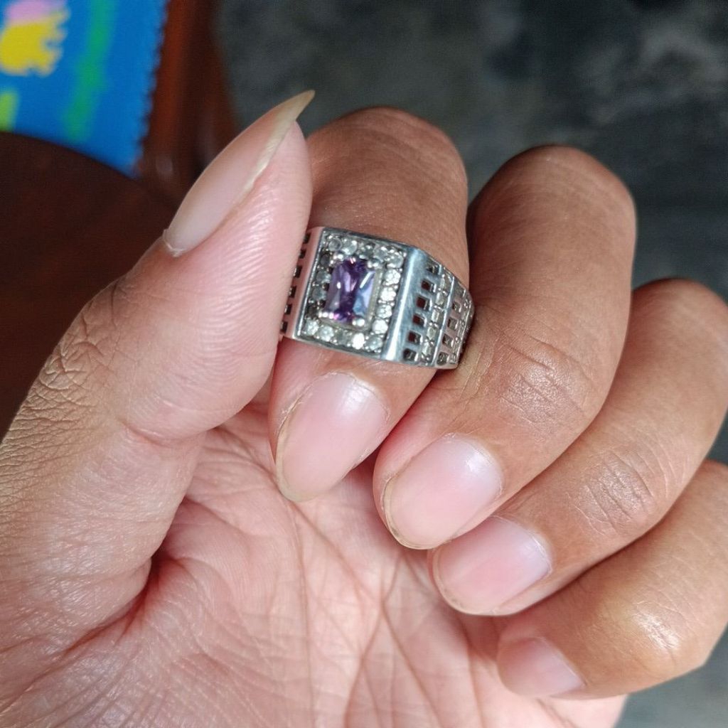 Batu Akik/Permata Alexandrite Murni Emban Perak