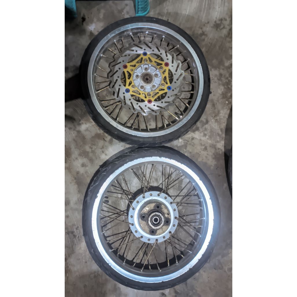 Velg Ring 17 R17 TDR Comet VRossi Rossi Italy ukuran 215 250 160 185  Random Bekas Pemakaian GL Mega