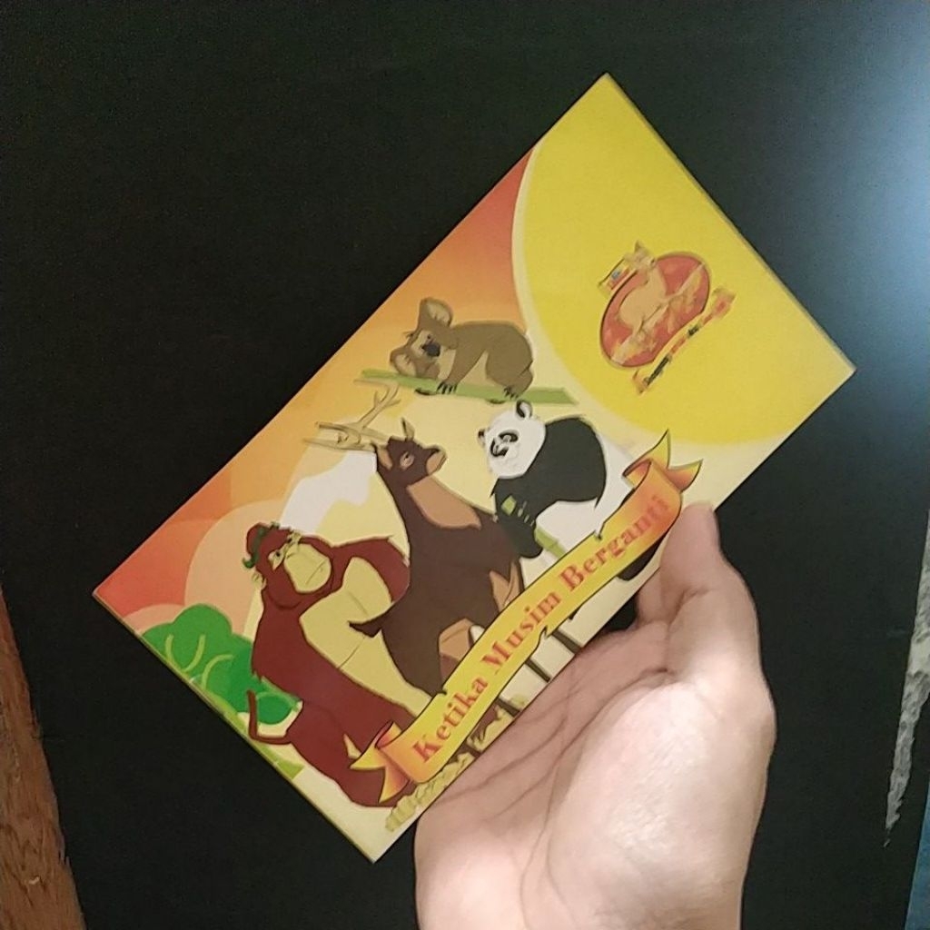 KOMIK DONGENG DANCOW KETIKA MUSIM BERGANTI