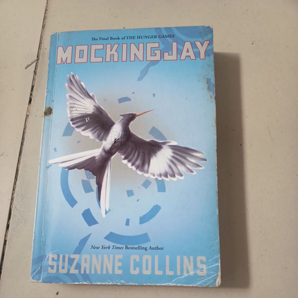 The Final Book Of The Hunger Games Mockingjay Suzanne Collins English preloved