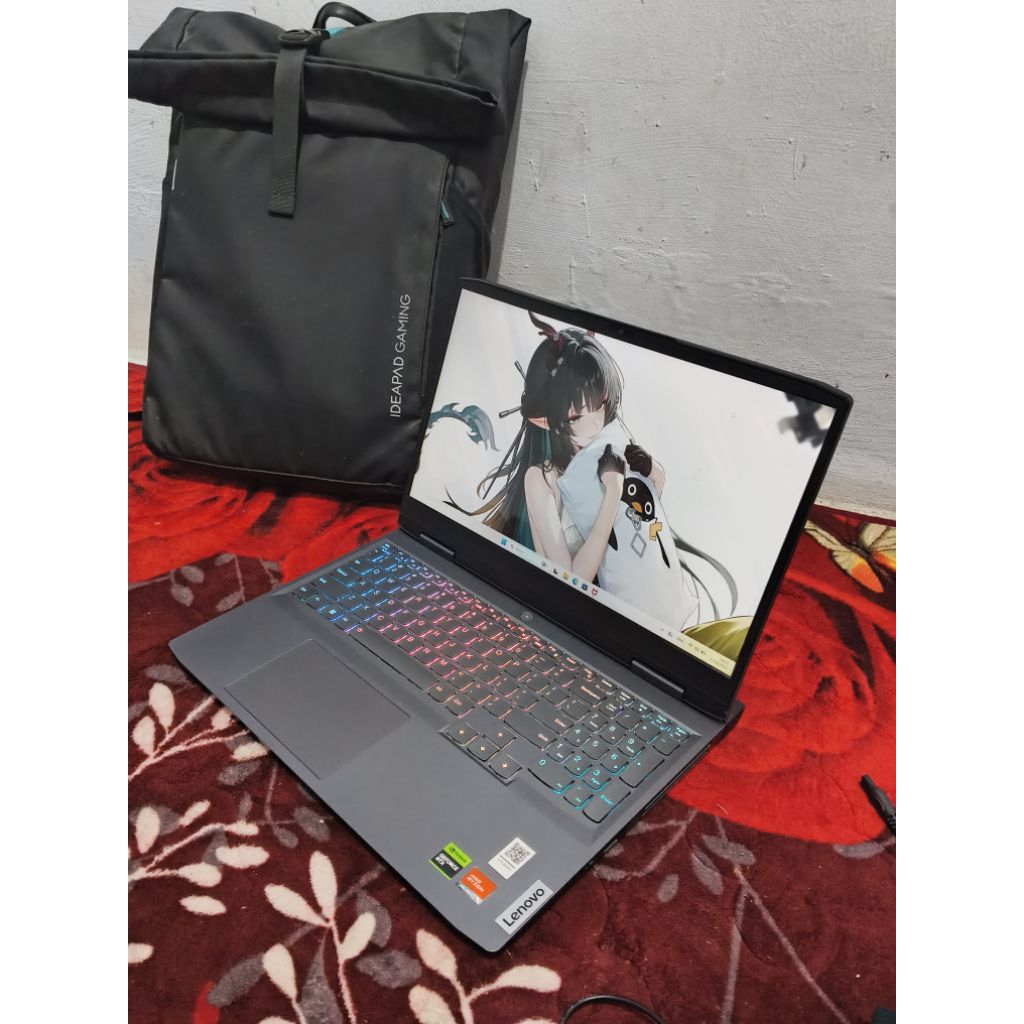 laptop Lenovo LOQ Ryzen 5-7640HS RTX3050 6GB
