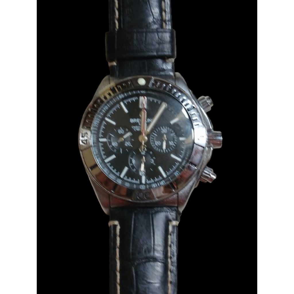 Jam Tangan Quartz (Baterai) Breitling Kondisi sangat bagus