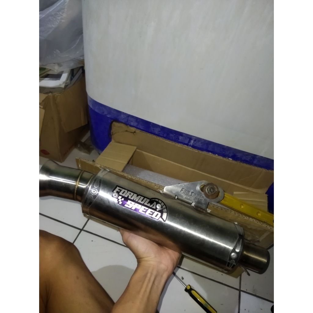 KNALPOT BEBASAN FORMULA SPEED INLET 38 OUT 45