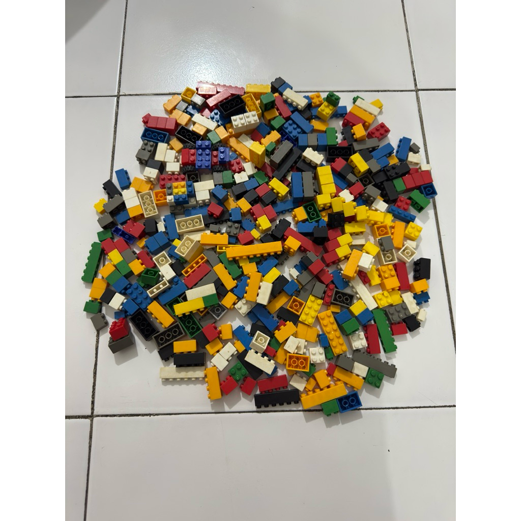 Preloved mainan bricks isi 650gram