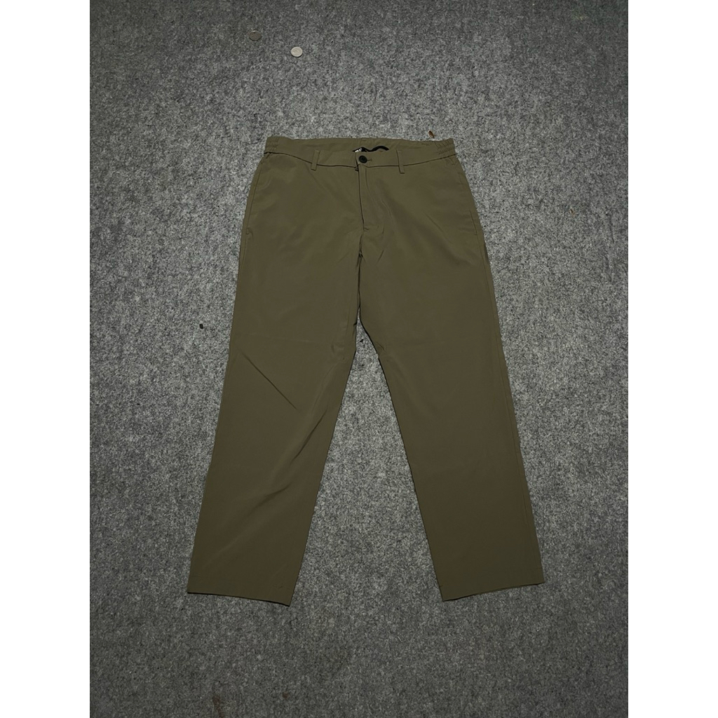 uniqlo x theory