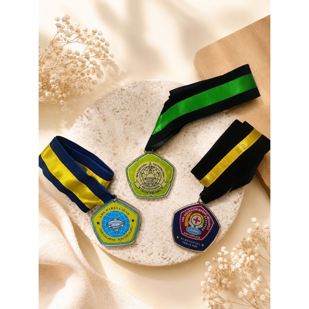 Medali Wisuda TK Akrilik Custom Murah | Medali Kelulusan Sekolah | Gordon wisuda / kalung wisuda /