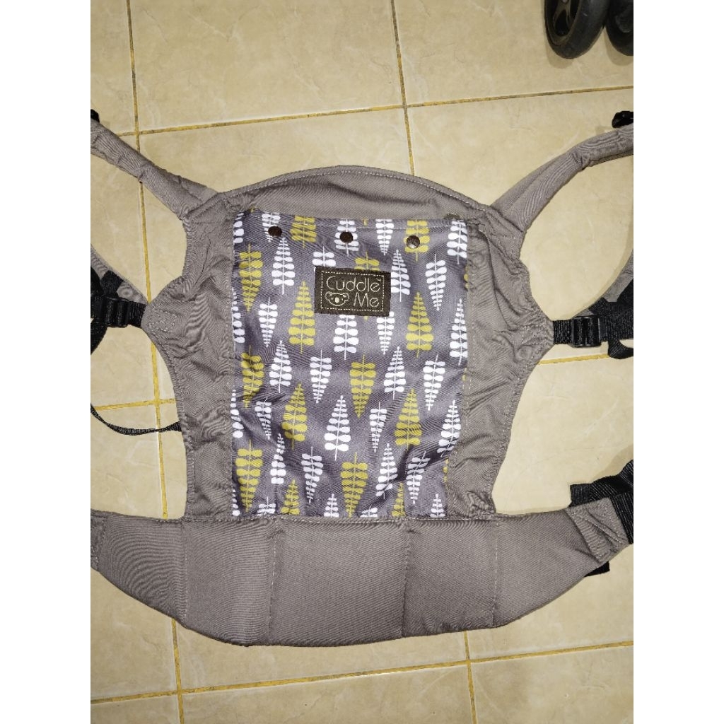 PRELOVED GENDONGAN CUDDLE ME