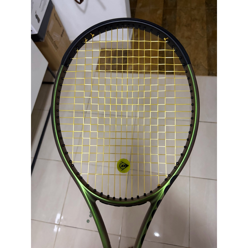 Raket Tennis Wilson Blade v8 100ul