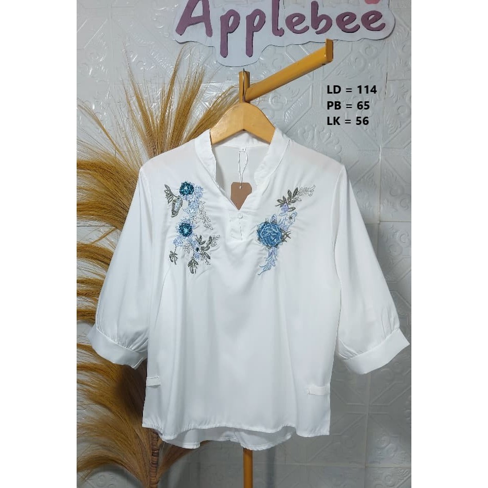 BLUS KATUN PUTIH BORDIR BUNGA LENGAN BALON