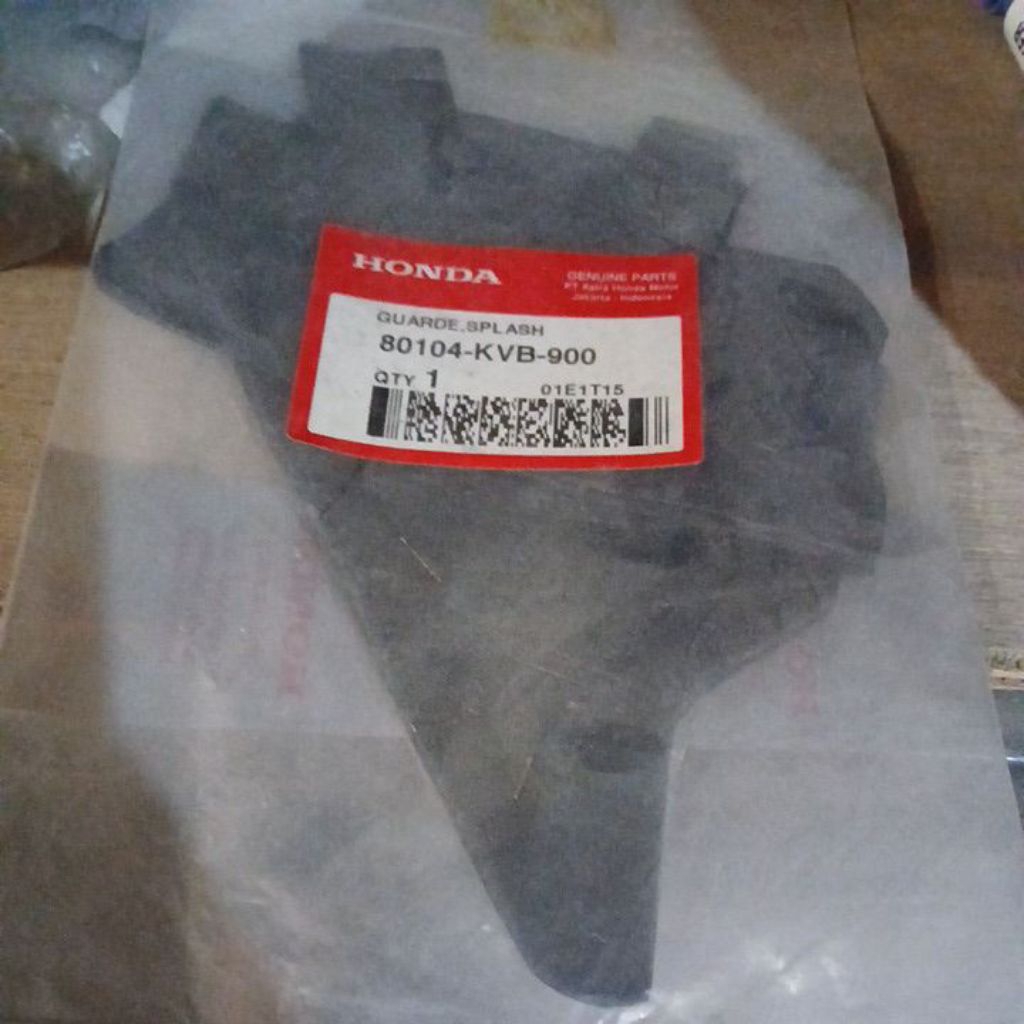 80104 KVB 900 KARET PENAHAN LUMPUR SPAKBOR BELAKANG VARIO KARBU 110 CW