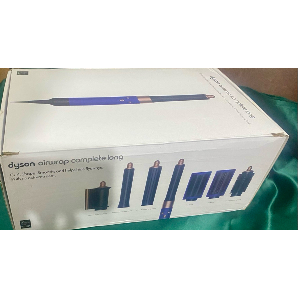 Dyson airwrap hair styler complete long Original Used Like New Dyson 9/10