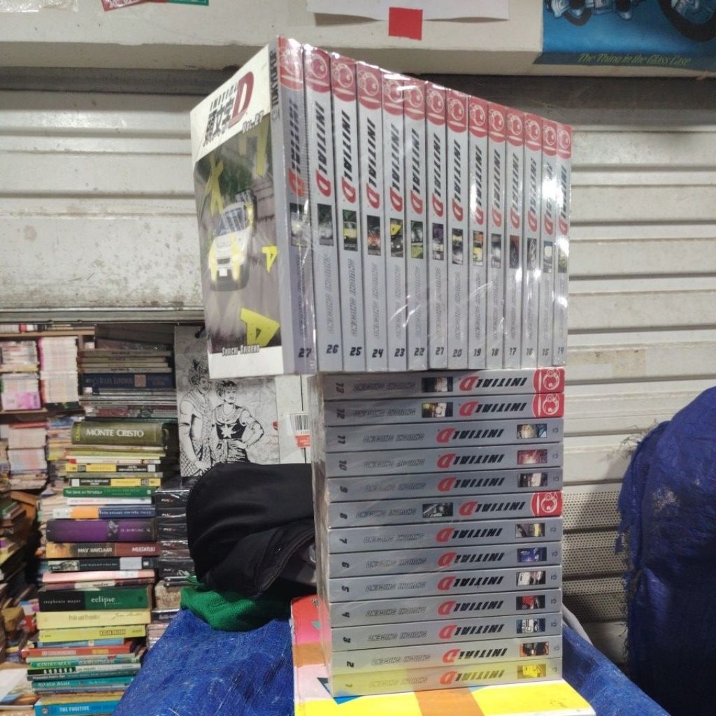 komik INITIAL D 1-27 end  edisi cetakan Tokyo pop bahasa inggris