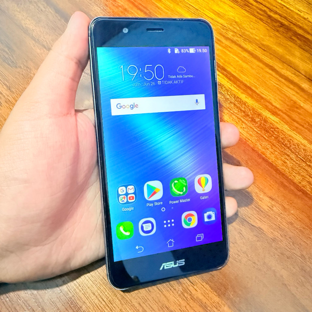 ASUS ZENFONE 3 MAX 3/32 RESMI SECOND NORMAL BERKULITAS