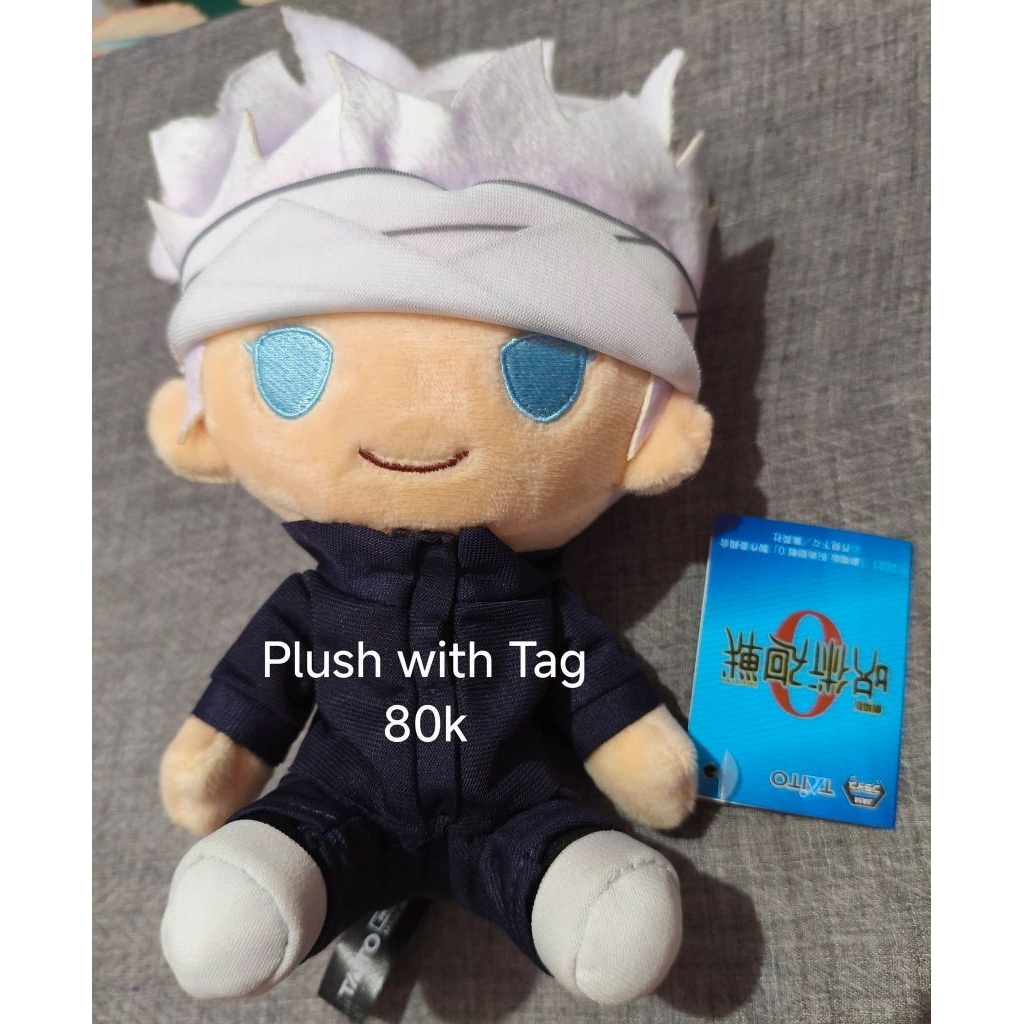 GOJO SATORU PLUSHIE WITH TAG