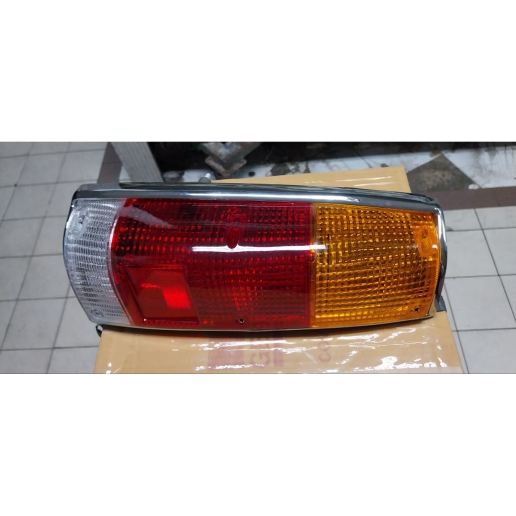 Stop Lamp/Lampu belakang chevrolet trooper/isuzu trooper (chrome)