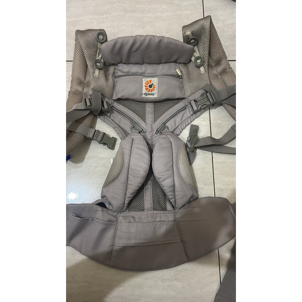 Ergobaby Omni 360