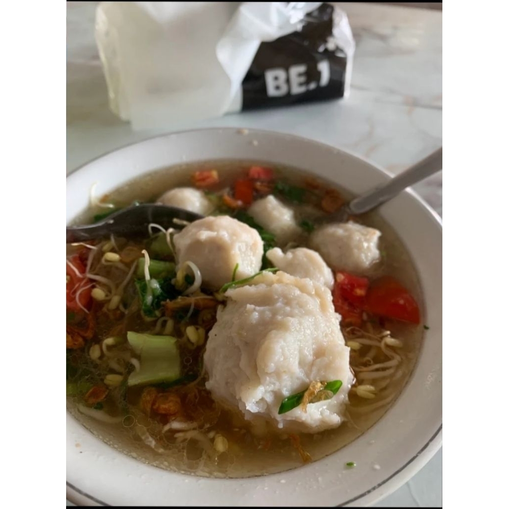bakso ikan khas malingping .