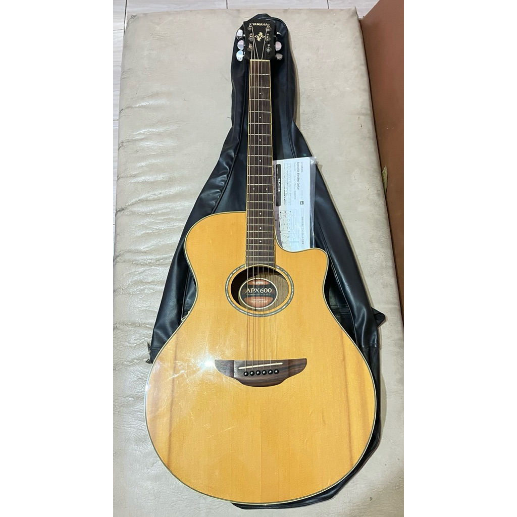 Yamaha Apx600 Natural Original Second