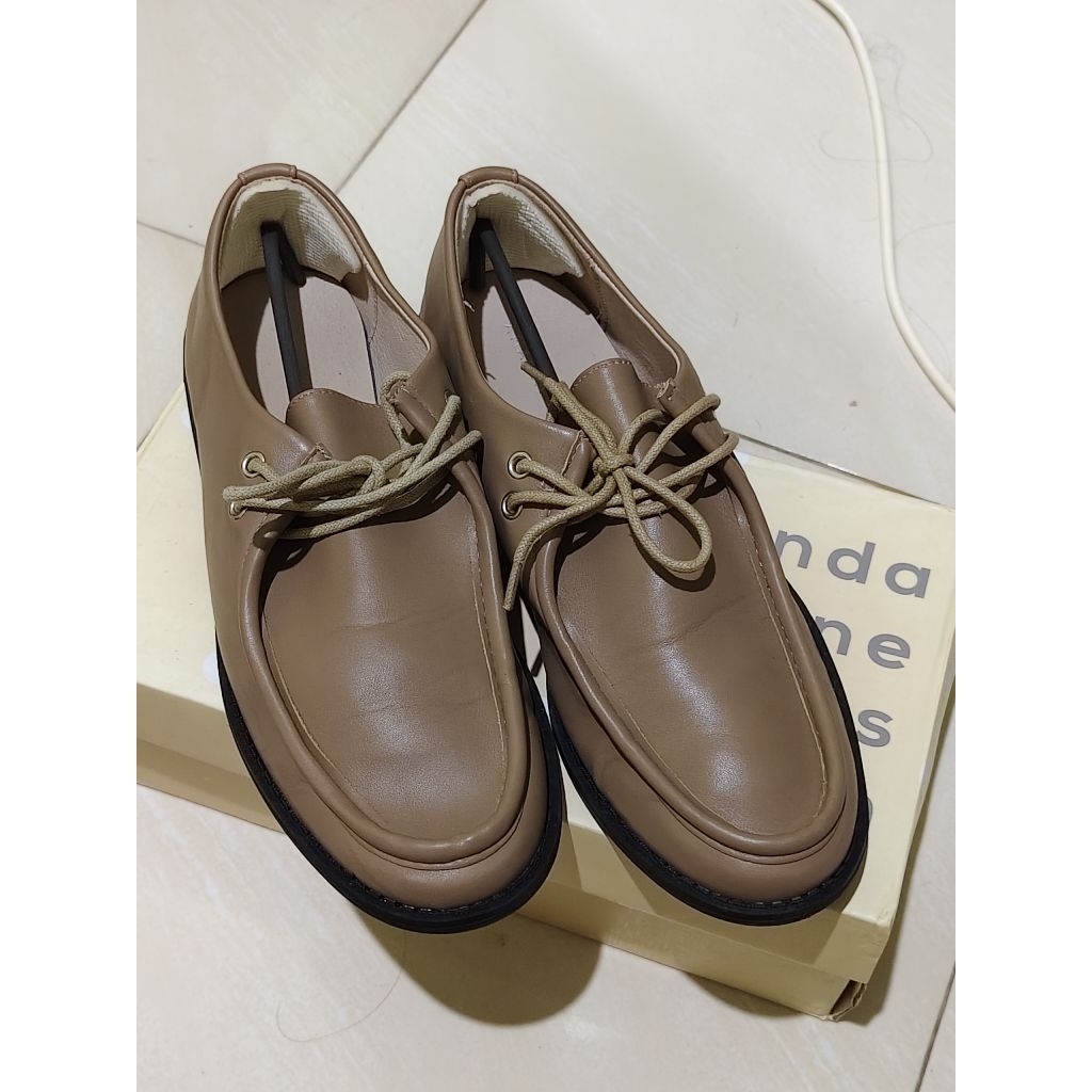 Sepatu Loafers Amanda Janes Varia