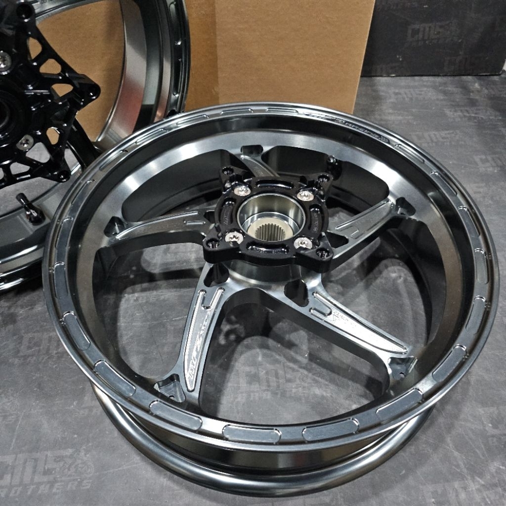 Velg MFZ Racing Forged Rims Honda Forza 250 Titanium Original