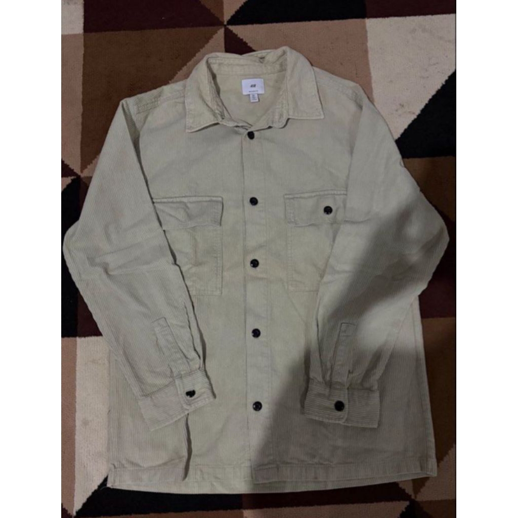 Preloved Outer Corduroy H&M Pria