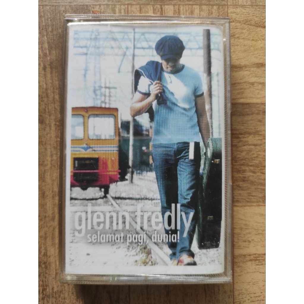 kaset pita GLENN FREDLY "selamat pagi dunia"