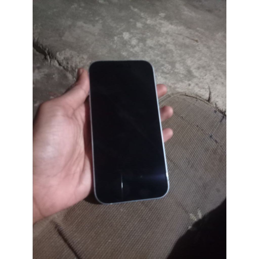 Iphone 15 Basic Ibox