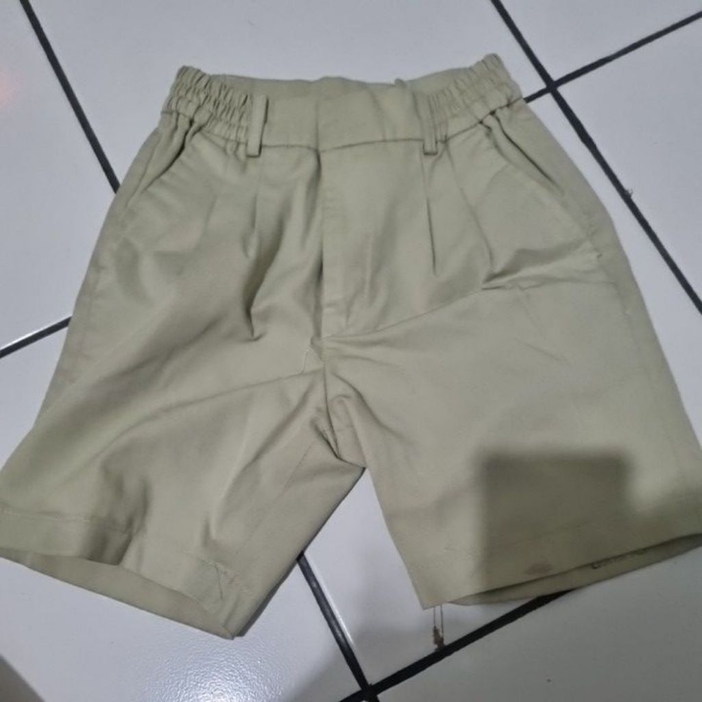 celana ipeka size 6 preloved