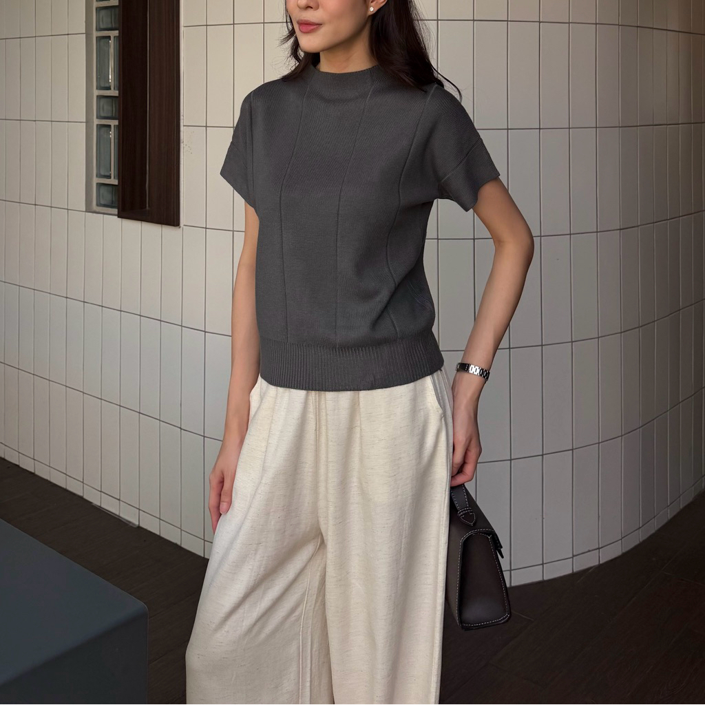 KARRA - Isa Knit Top