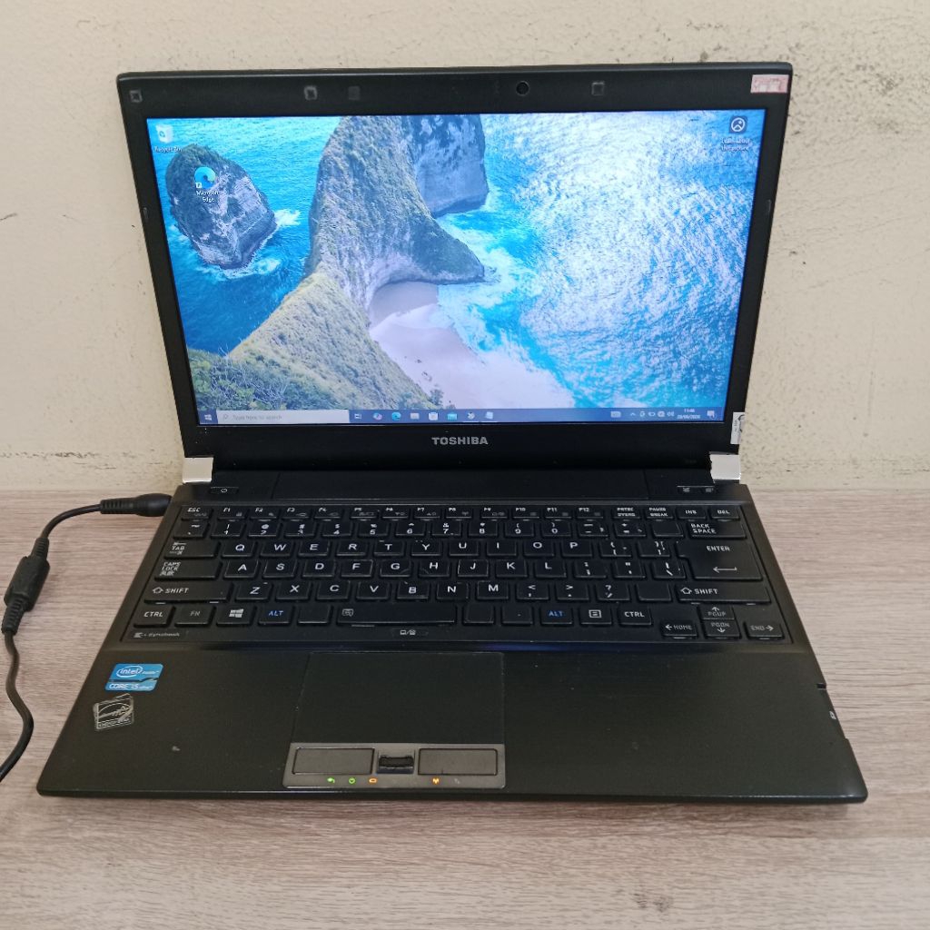 TOSHIBA DYNABOOK R732/G INTEL CORE I5-3320M RAM 8GB SSD 128GB 2013 (2710H)