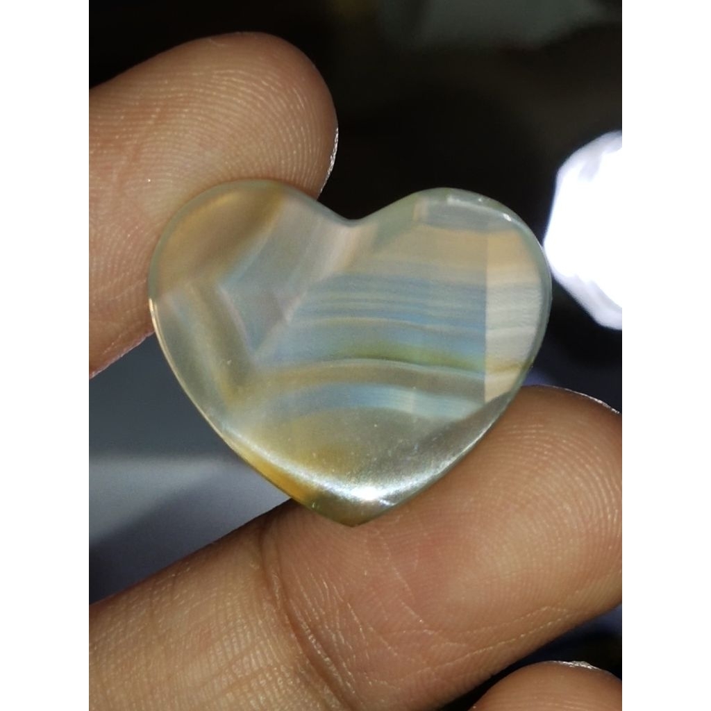 Natural Rainbow Agate Chalcedony Memo 25 x 21 x 3.5 mm 16.55 Ct Kilau Pelangi Love Cabochon Heart Ha