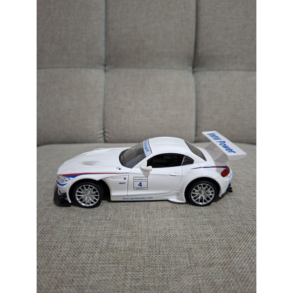 RC BMW Z4 1:24