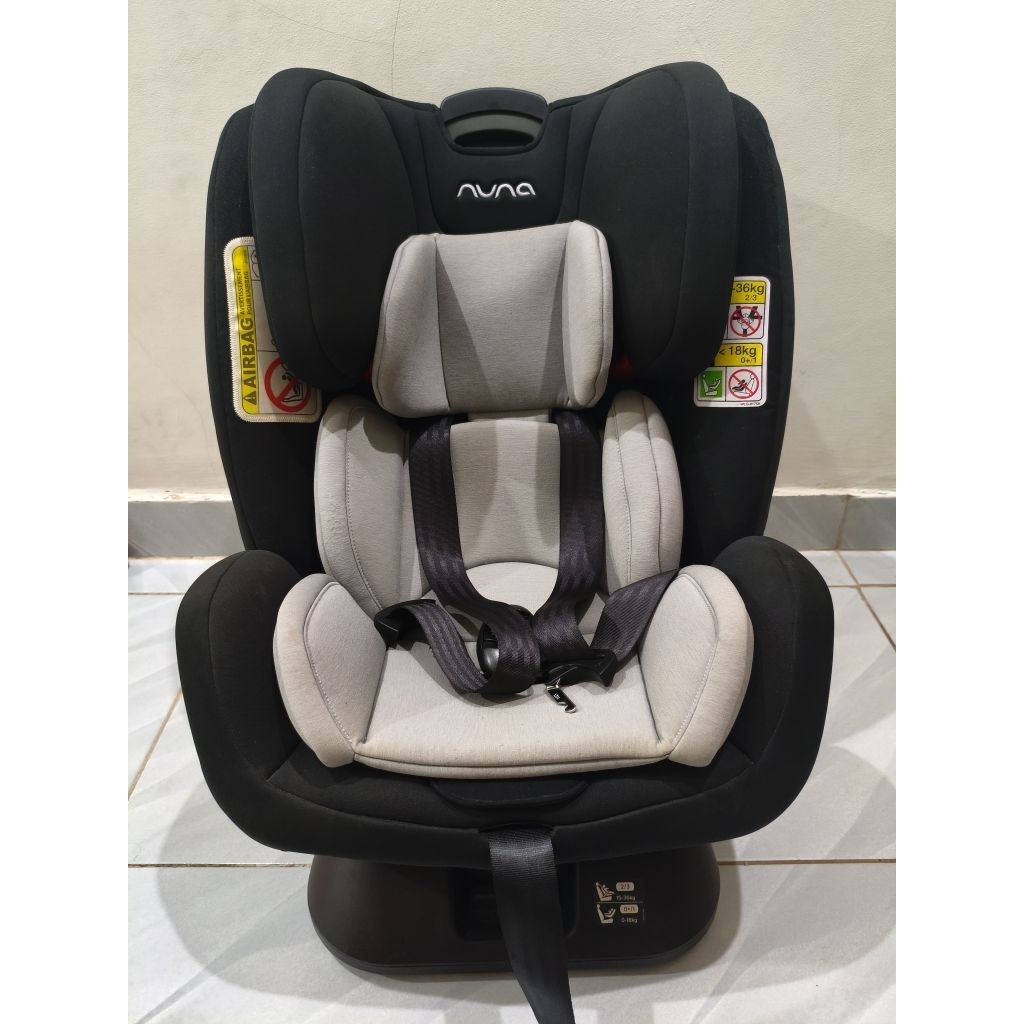 carseat nuna tres