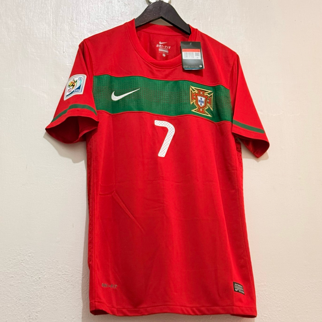 JERSEY PORTUGAL 2010 HOME PLAYER ISSUE SHORTSLEEVR - RONALDO