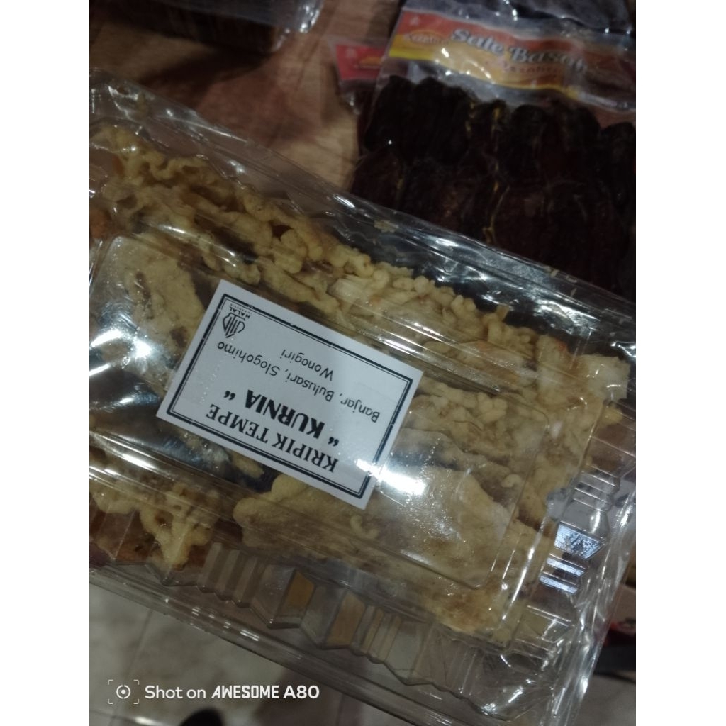 Snack camilan keripik tempe kedelai khas wonogiri