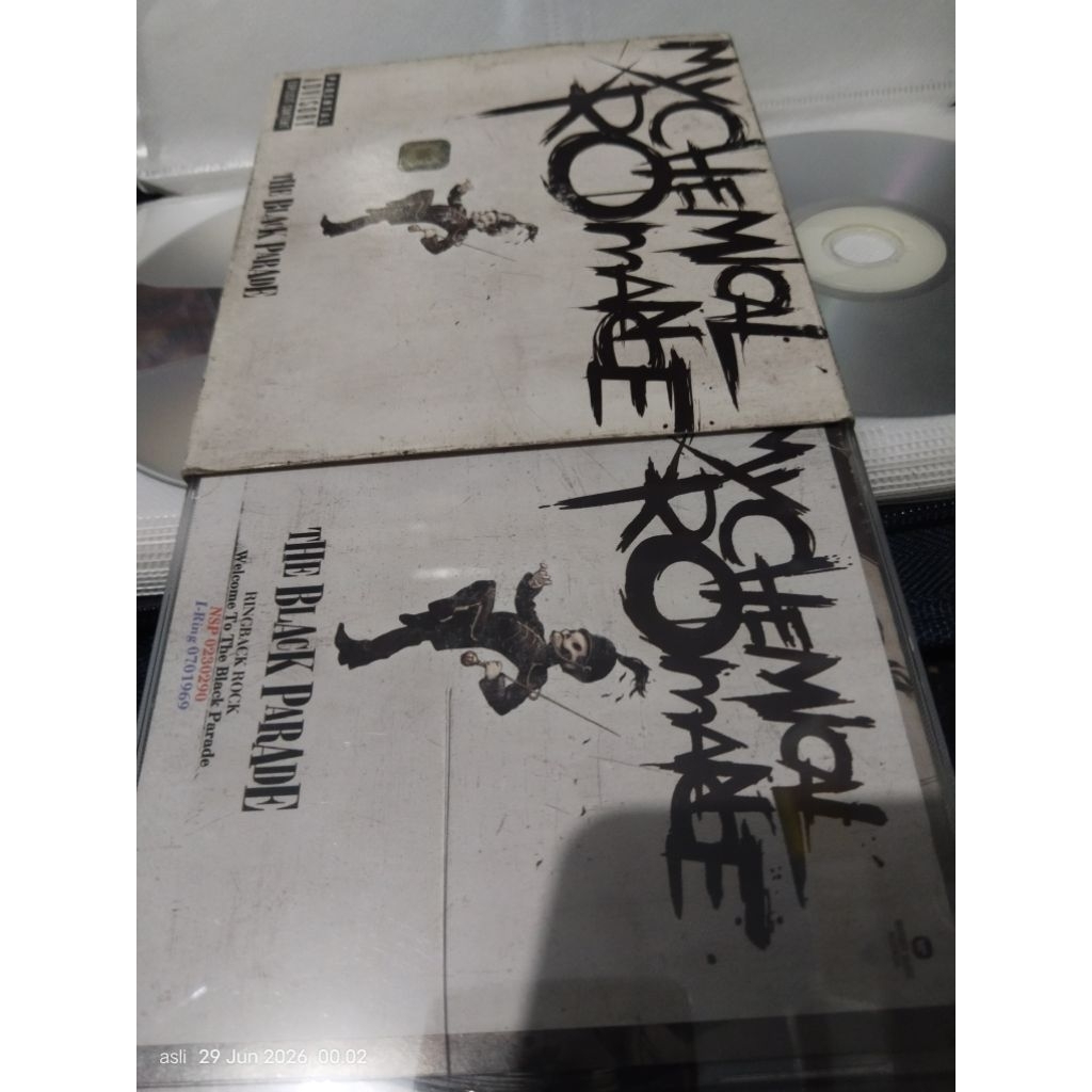MY CHEMICAL ROMANCE CD _ THE BLACK PARADE