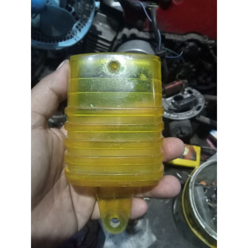 Mika Lampu Senja Yamaha V80
