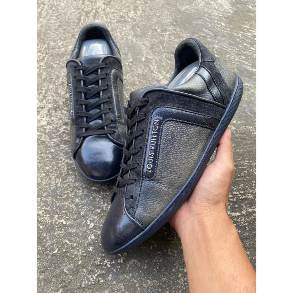 LOUIS VUITTON SNEAKERS - SEPATU SNEAKERS ITALY
