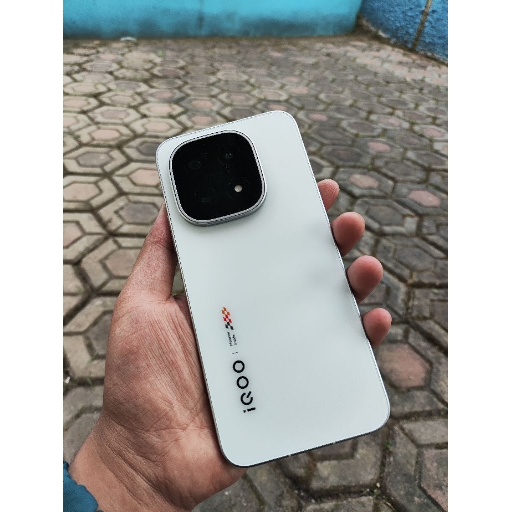 IQOO 15 | 12/256 Second Mulus Fullset