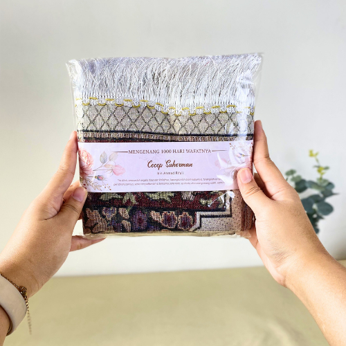 Souvenir Sajadah Tahlilan | Souvenir 7 Hari 40 Hari 100 Hari 1000 Hari Haul | Sajadah Custom Nama & 