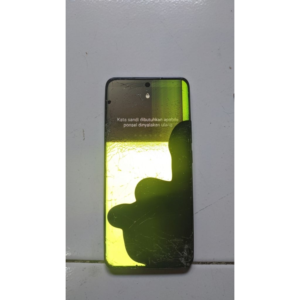 OPPO Reno12 5G Minus
